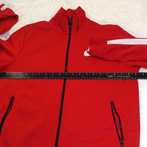 Nike Swoosh Men's médium Red White Collared Full Zip Workout Track Jacket - Picture 7 of 11